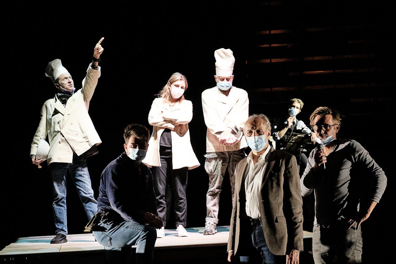 REPETITIONS SIX PERSONNAGES EN QUETE D_AUTEUR_@_AGATHE POUPENEY .jpg
