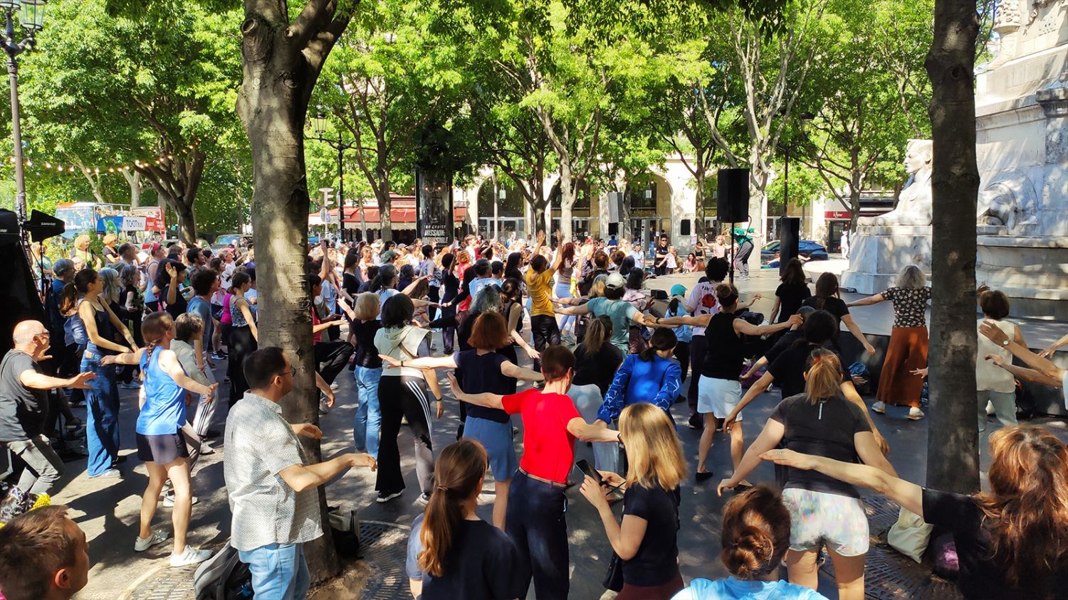 header-sommaire-10-mai.jpg