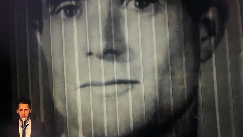 Un homme sans titre