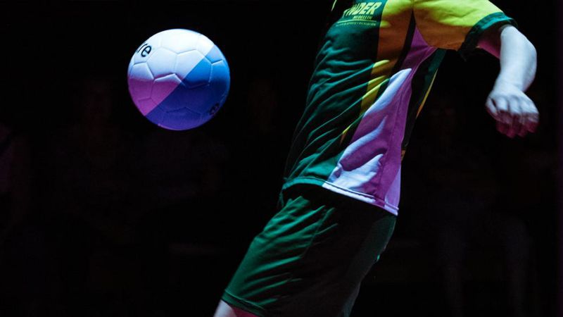 Démonstration de foot freestyle