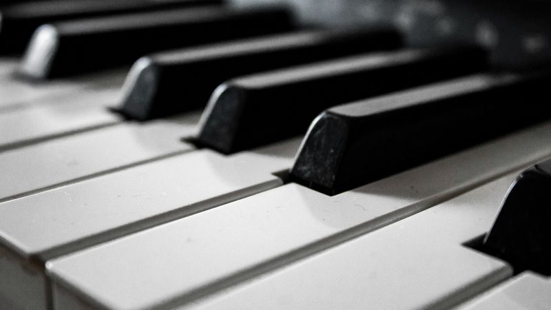 AU GALOP !*2 DUOS 2 PIANOS 4 MAINS 8 MAINS*