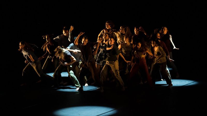 Atelier de danse et DJ set de la cie MazelFreten