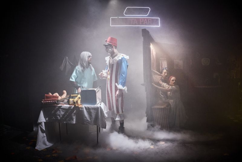 SANTA PARK_AMBRE_KAHAN_(c) Christophe Raynaud de Lage (8).jpg