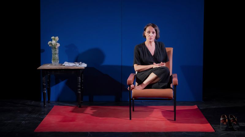 TANTO POCO *CÉCILE GARCIA FOGEL*