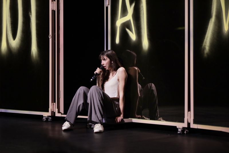 Mémoire de fille_08_©Marie Clauzade.jpg