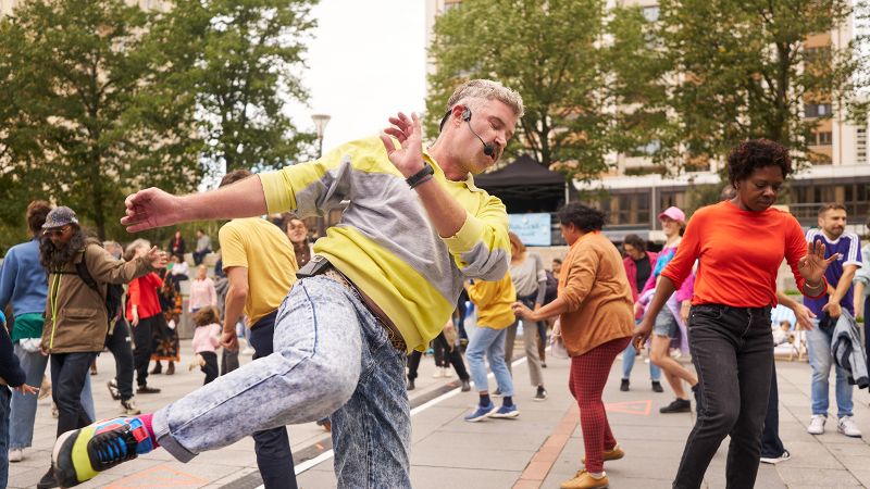 Performance participative de Julien Grosvalet | cie r14