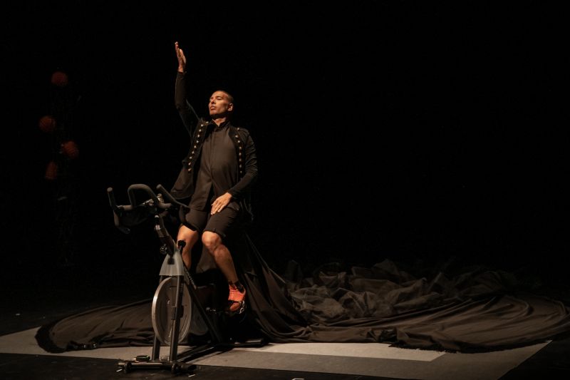 ISRAEL GALVÁN *Sevillana Soltera en París • Création*