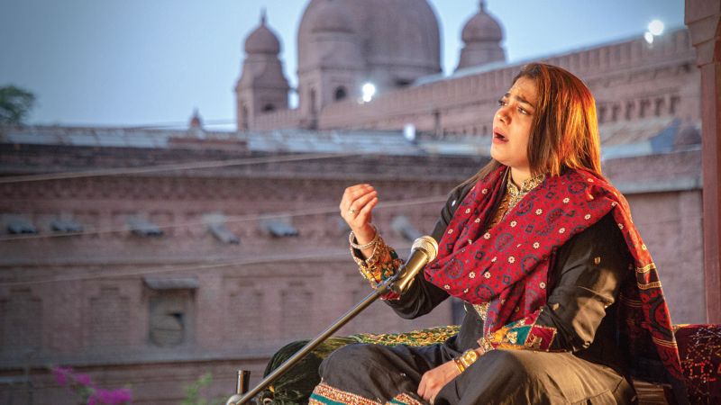 SANAM MARVI *Sacred breath • Pakistan*