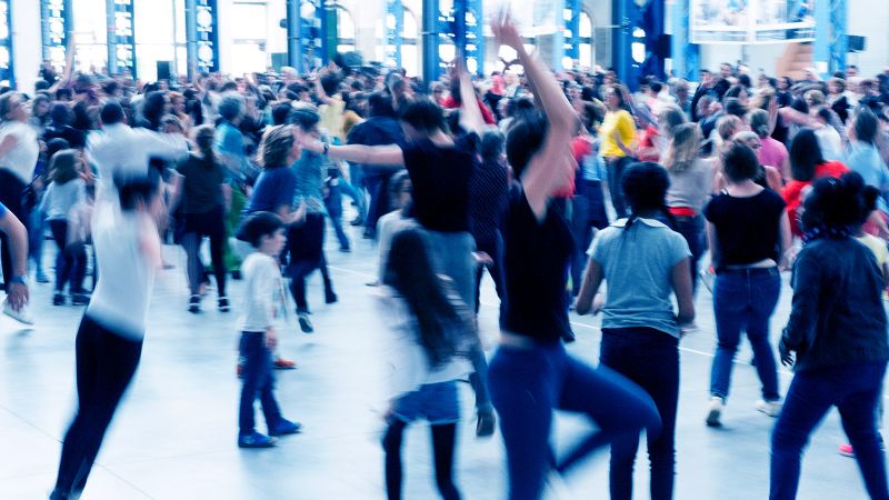 Échauffement public, atelier et pique-nique