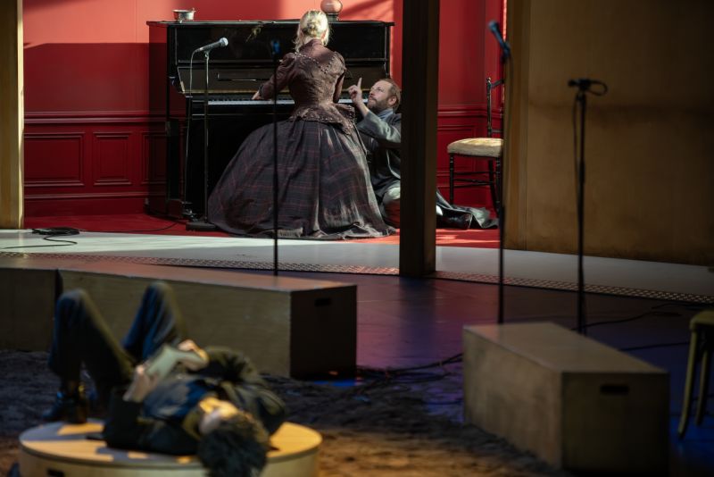 BOVARY MADAME - CHRISTOPHE HONORE_®_Laurent Champoussin_ 1 (4).jpg