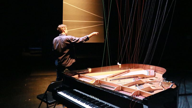 SALVATORE SCIARRINO, ALBERTO POSADAS, JÉRÔME COMBIER