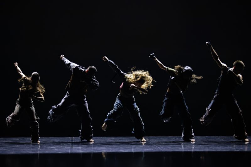 Soulèvement - Ballet Preljocaj _ Crédit Didier PHILISPART_4655.jpg