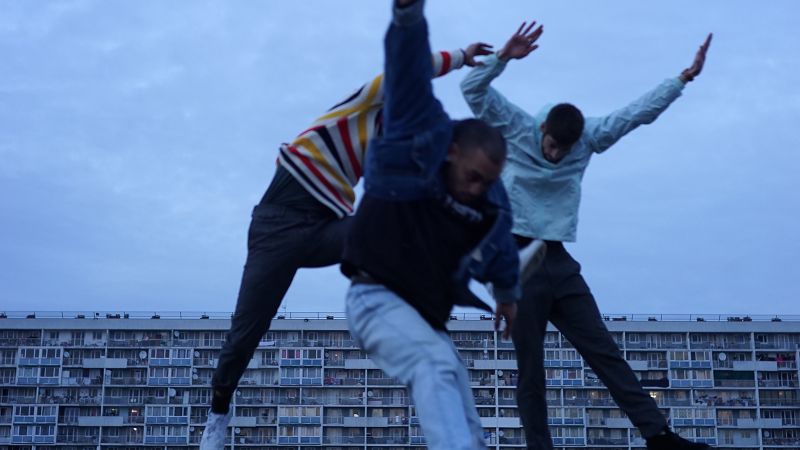 Place à la jeunesse