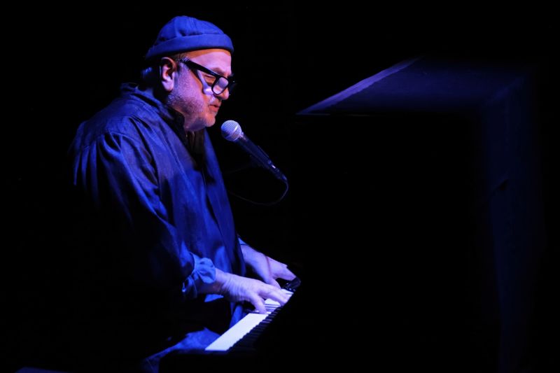 UN PAS DE COTE...ET L_AUTRE AUSSI - JEAN-MICHEL RIBEZ (c)  (1).jpg