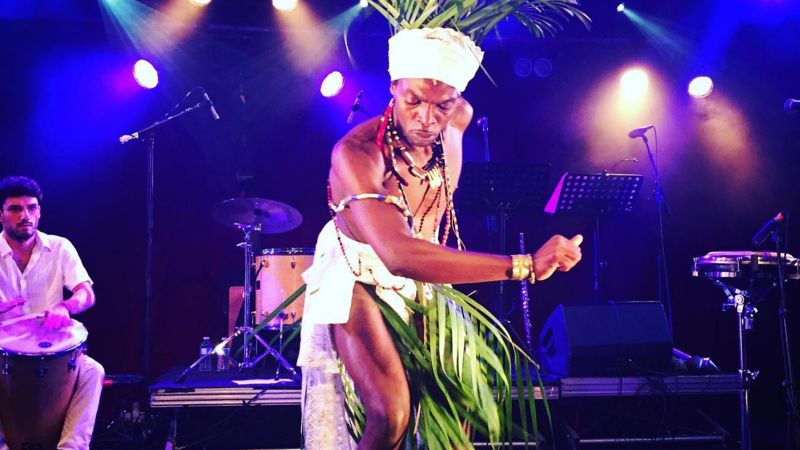 Atelier de danses afro-brésiliennes animé par : Timbó, Isis & Thais Oliveira