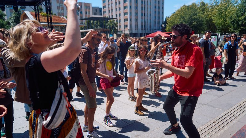 Déambulation musicale avec la fanfare Le Gros Tube