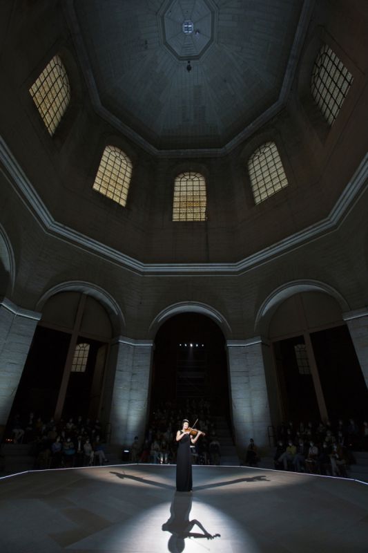 BACH 6 SOLO - CHAPELLE SALPETRIERE_18 © LUCIE JANSCH.jpg